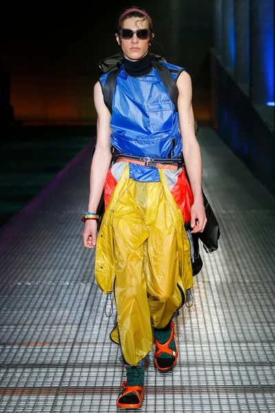 Look 36
